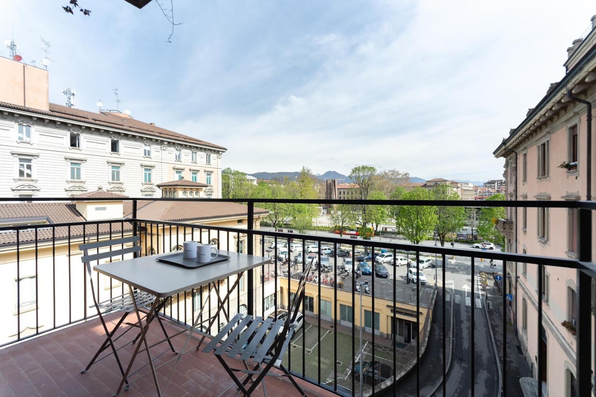 Rga Bergamo House Hotel Luaran gambar