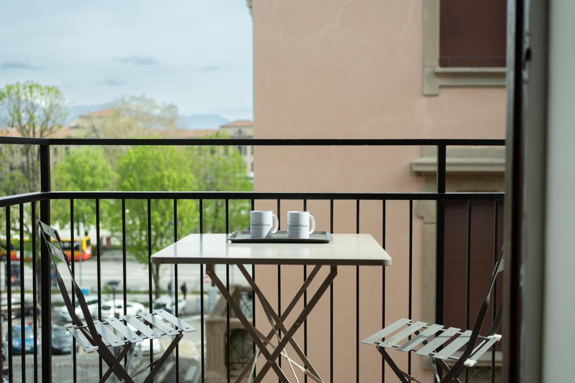 Rga Bergamo House Hotel Luaran gambar